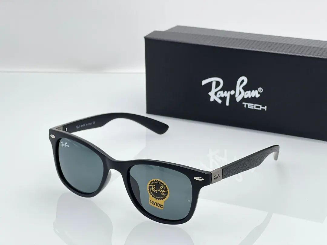 New Stylish Square Black & Black 650 Mens Polarized Sunglasses.