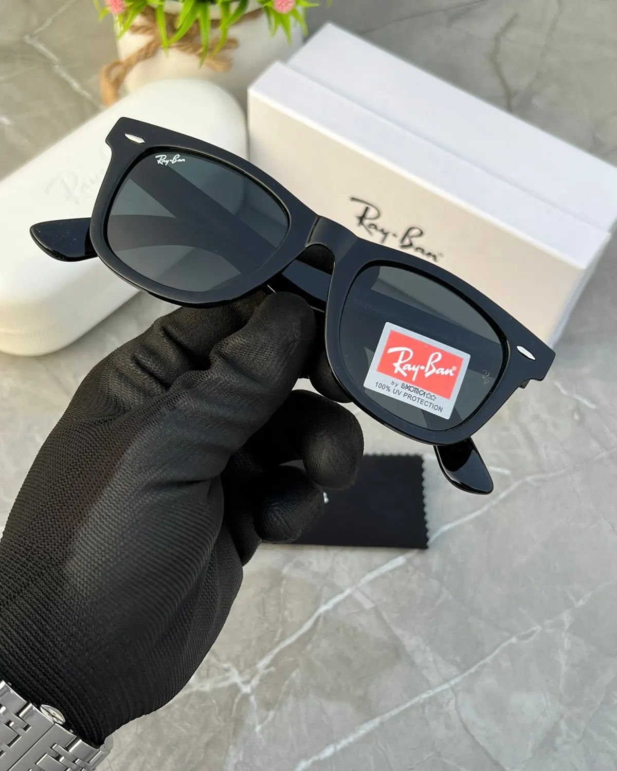 RB Ray-Ban New Stylish Square Black & Black 2140 Mens Wayfarer Sunglasses.